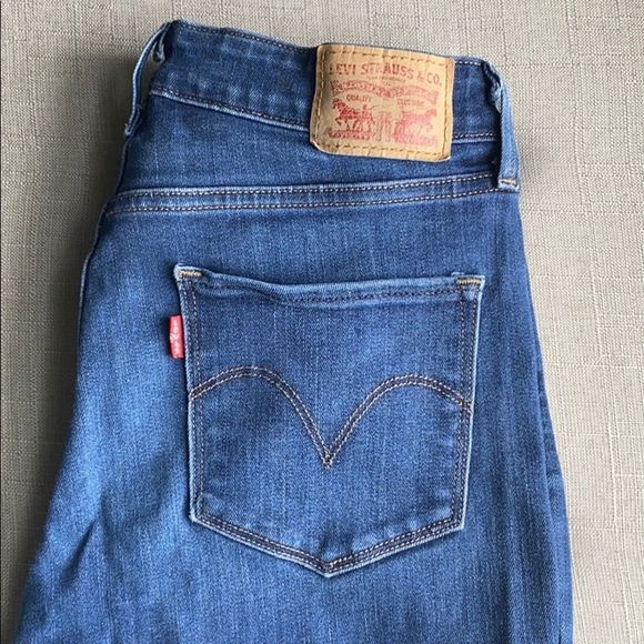 LEVIS CROPPED JEANS - Picture 1 of 3